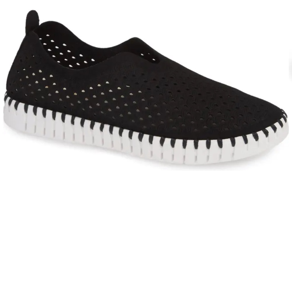 ILSE JACOBSEN Tulip 139 Perforated Slip-On Sneaker
